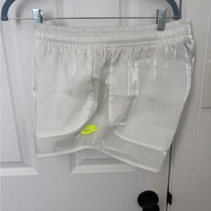 Nike Air Running Metallic White Sheen with Neon Yellow Women's Shorts, Size XL